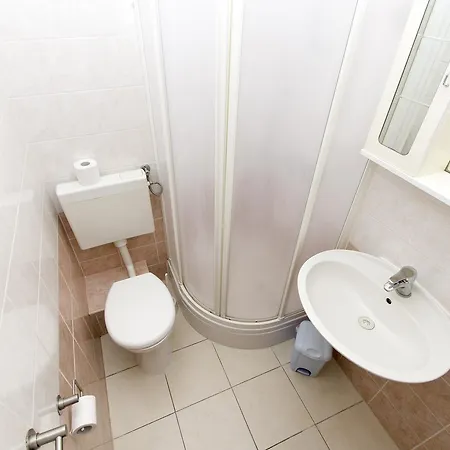 Apartments Vela Luka 公寓 尼亚卢卡