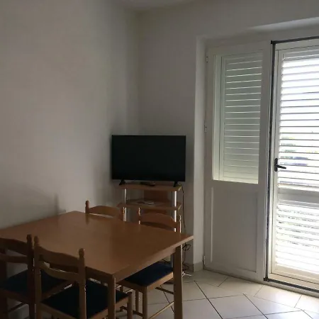 Apartments Vela Luka *