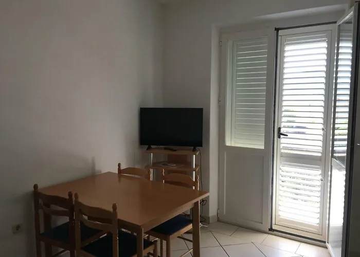 Apartments Vela Luka *